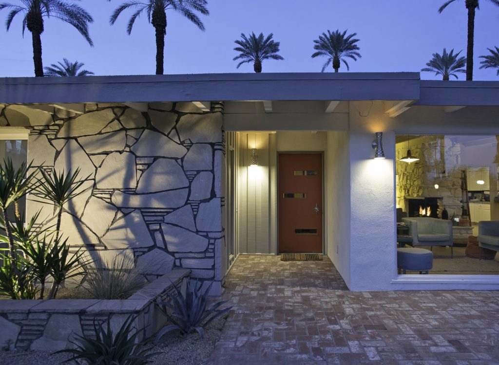 Mid-Century Modern In Tamarisk Rancho, Rancho Mirage