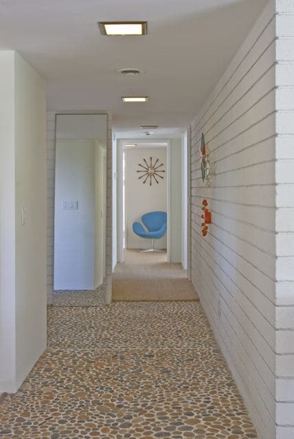 Hallway in 73271 Buckboard Trail, Palm Desert