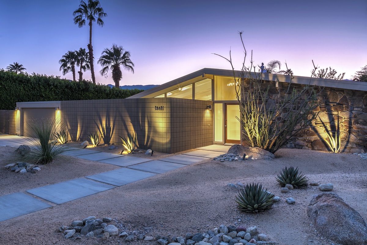 Mid-Century Modern Homes For Sale in Palm Springs